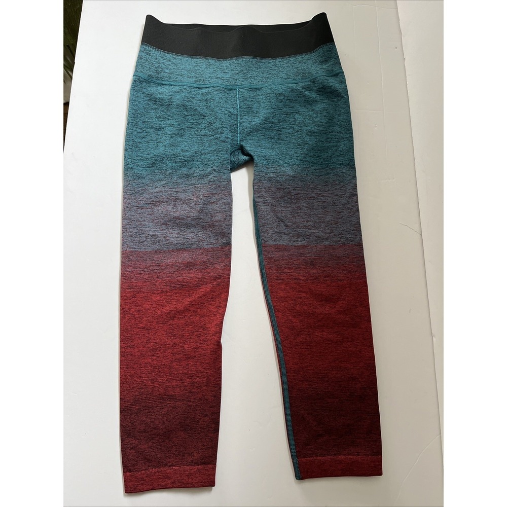 Athleta Relay Capri leggings size XS‎  Multi Color